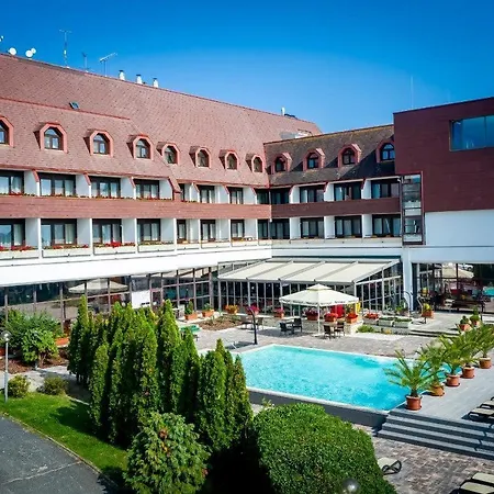 Hotel Sopron 4*