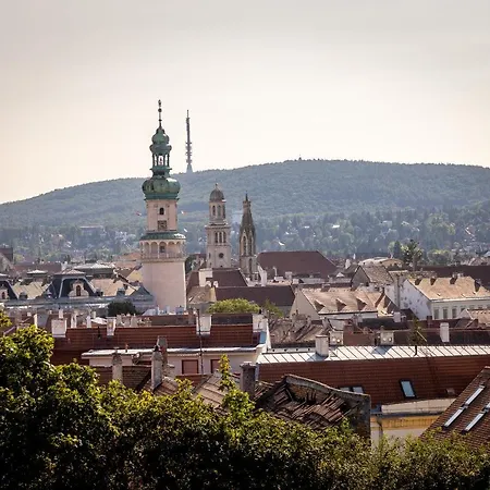 Otel Hotel Sopron 4*