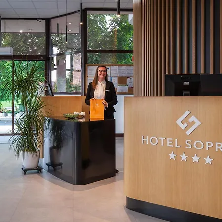 Ξενοδοχείο Hotel Sopron 4*