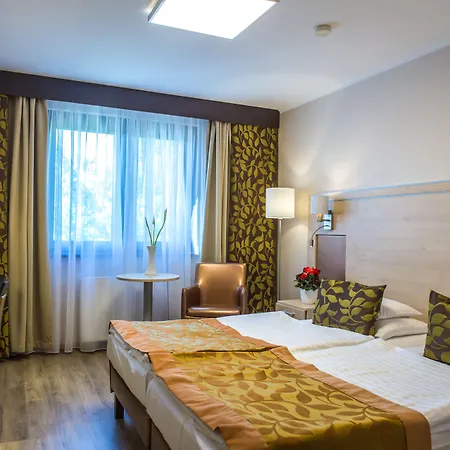 Ξενοδοχείο Hotel Sopron 4*