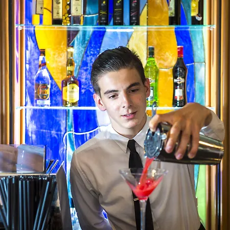 Hotel Sopron Otel 4*