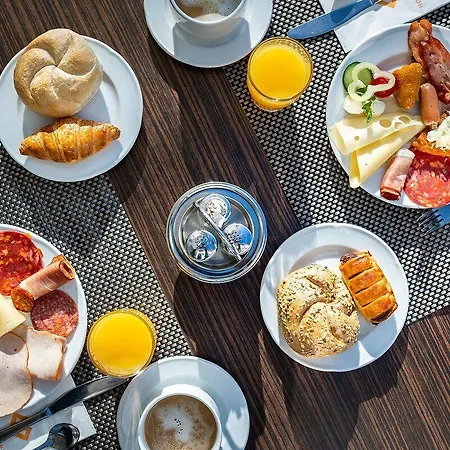 Ξενοδοχείο Hotel Sopron