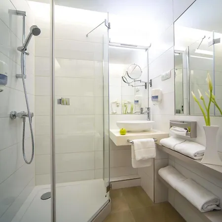 Hotel Hotel Sopron 4*