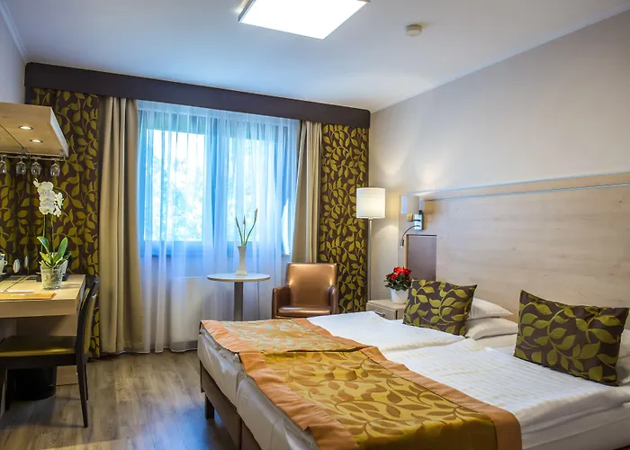 Hotel Hotel Sopron 4*