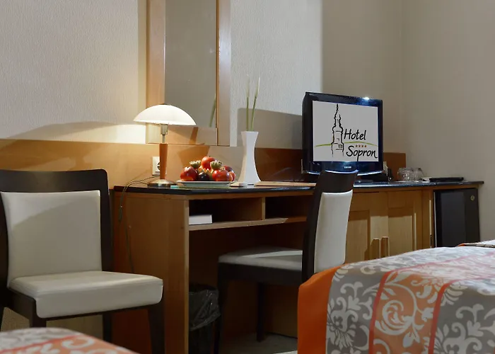 Hotel Sopron 4*
