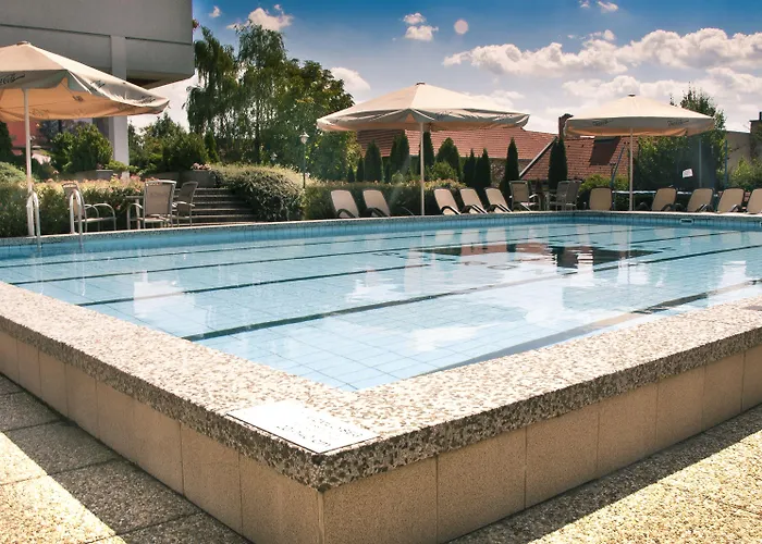 Ξενοδοχείο Hotel Sopron 4*