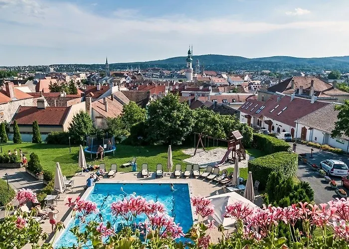 Ξενοδοχείο Hotel Sopron Σόπρον